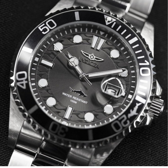 Invicta Pro Diver Quartz NIB Watch - Picture 3 of 8